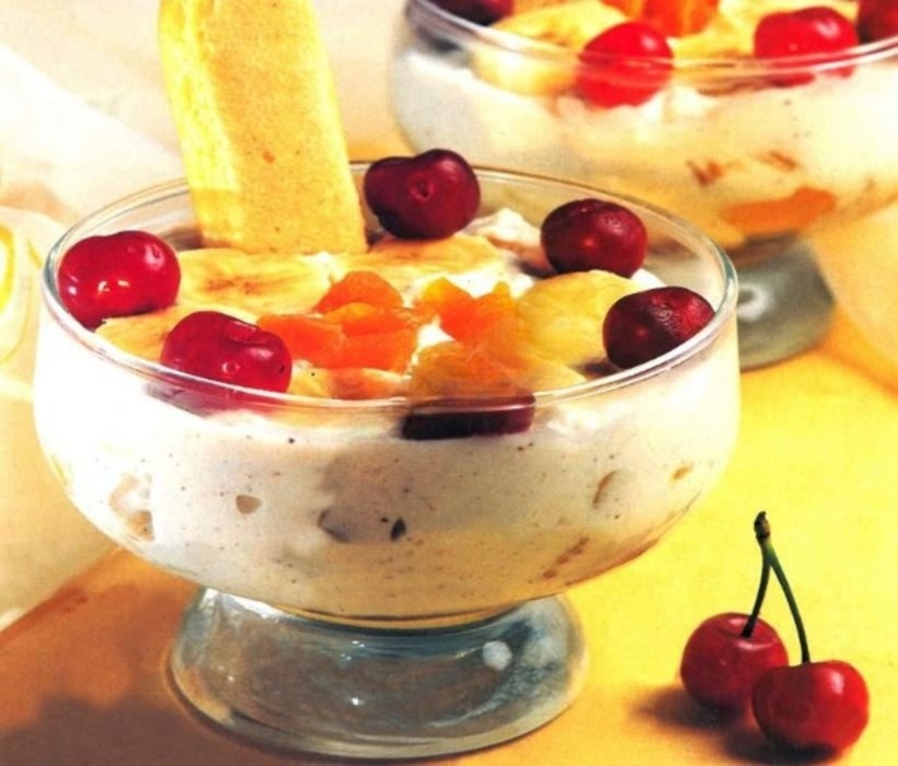 موس ماست میوه ای
