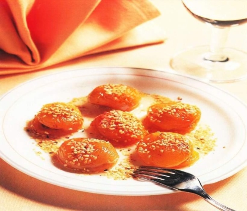 دسر زردآلو کنجدی